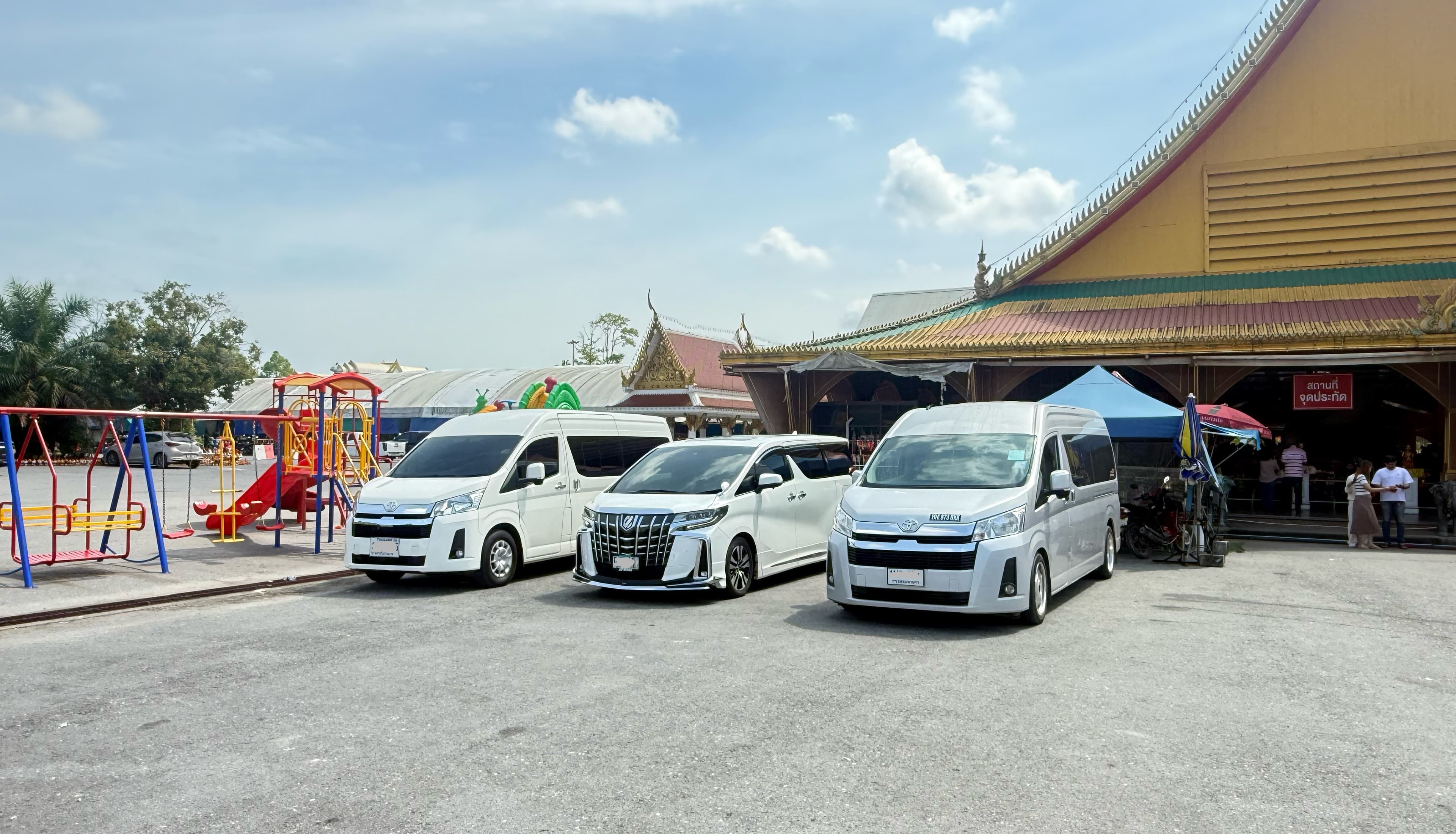 บรรยากาศบริการรถตู้ VIP เช่าเหมาหาดใหญ่