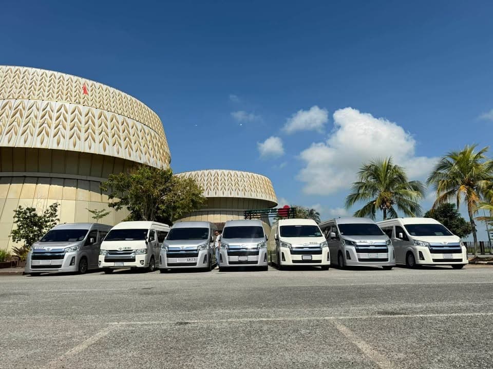 บรรยากาศบริการรถตู้ VIP เช่าเหมาหาดใหญ่