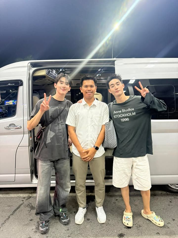 บรรยากาศรถตู้ VIP